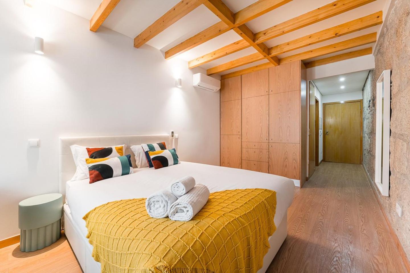 Guestready - Miragaia Stone Studios & Apartments Porto Exterior photo